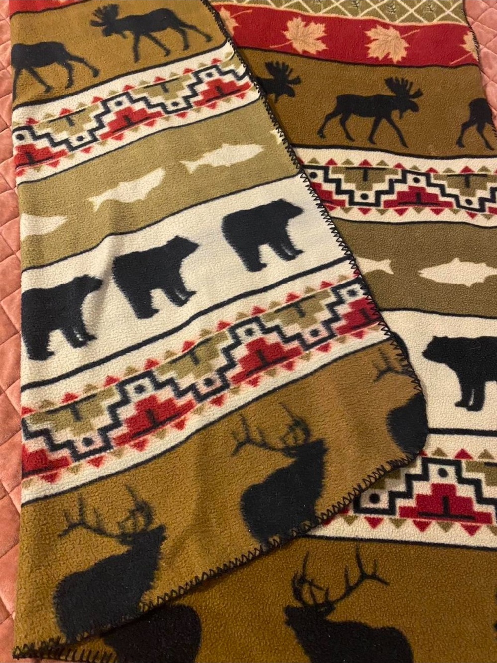 Vintage wildlife tapestry cabin throw blanket - Picture 5 of 7